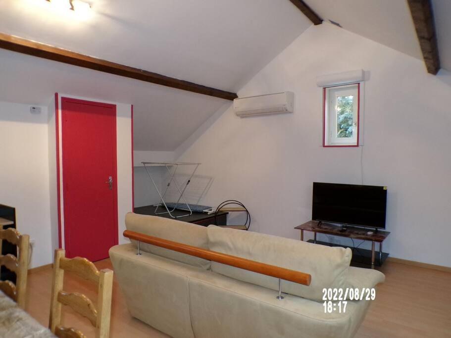 Maisonnette Privatisee Sedan Exterior foto